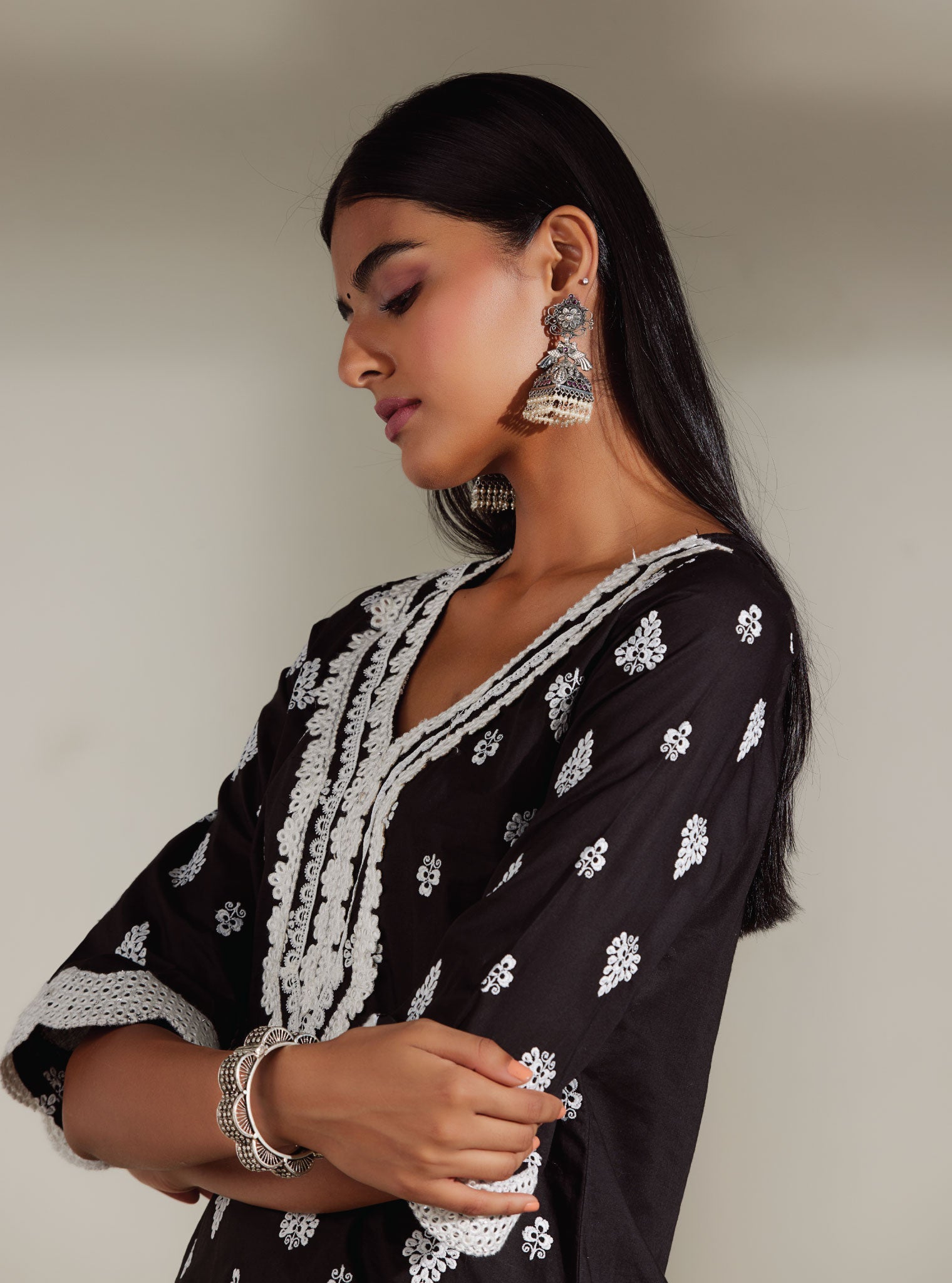 Mulmul Cotton Zoriana Black Kurta With Zoriana Black Sharara