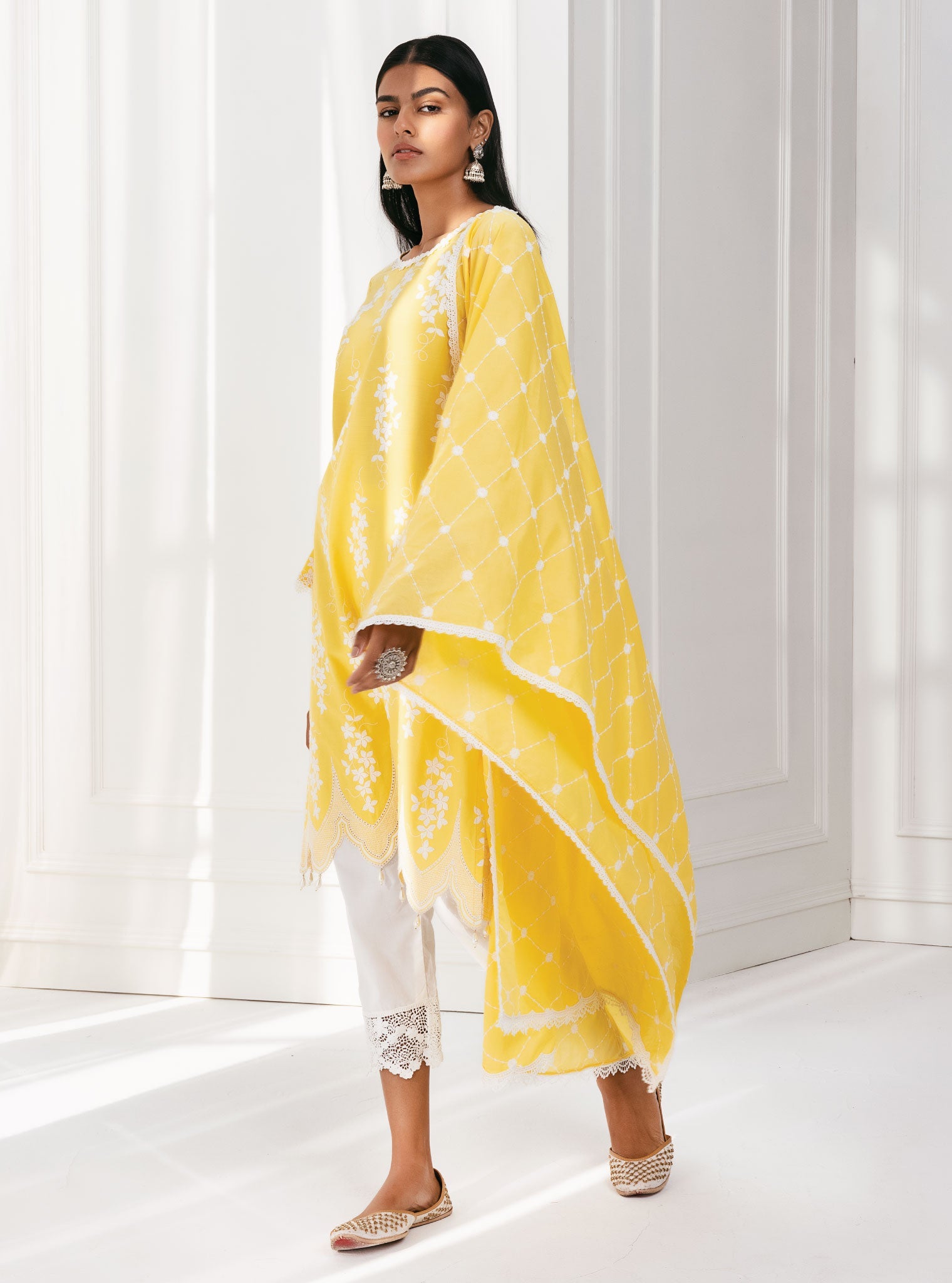 Mulmul Cotton Zuluk Yellow Kurta With Irena White Pant